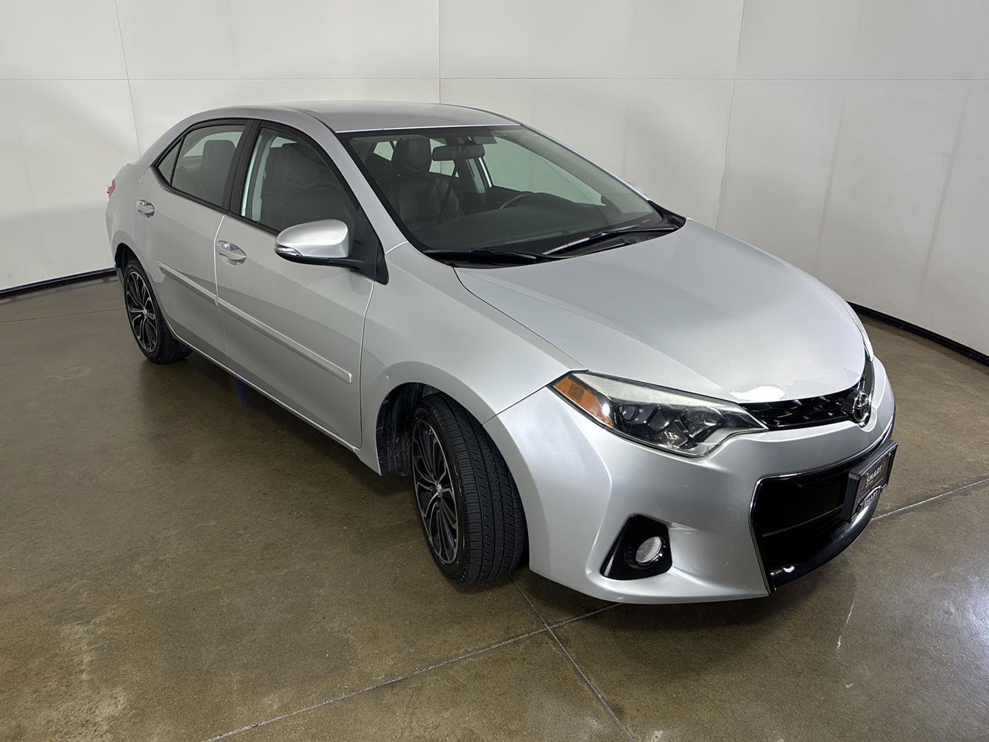 Used 2015 Toyota Corolla S FWD image 7