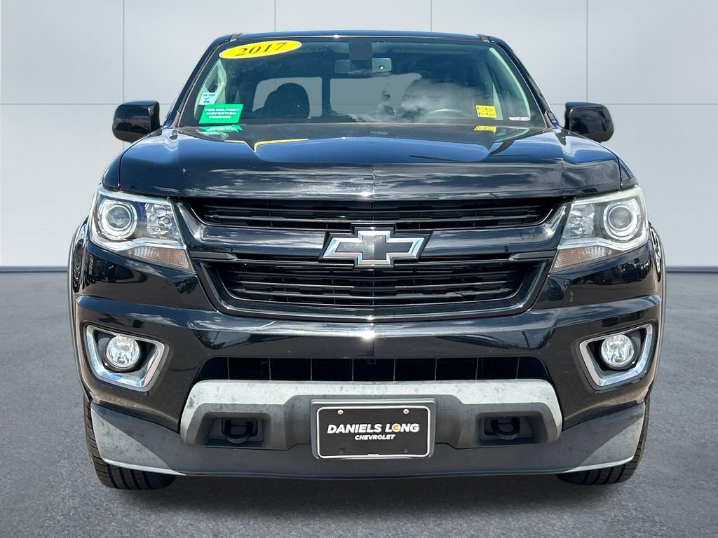 Used 2017 Chevrolet Colorado Z71 w/ Z71 Midnight Edition AWD/4WD image 5