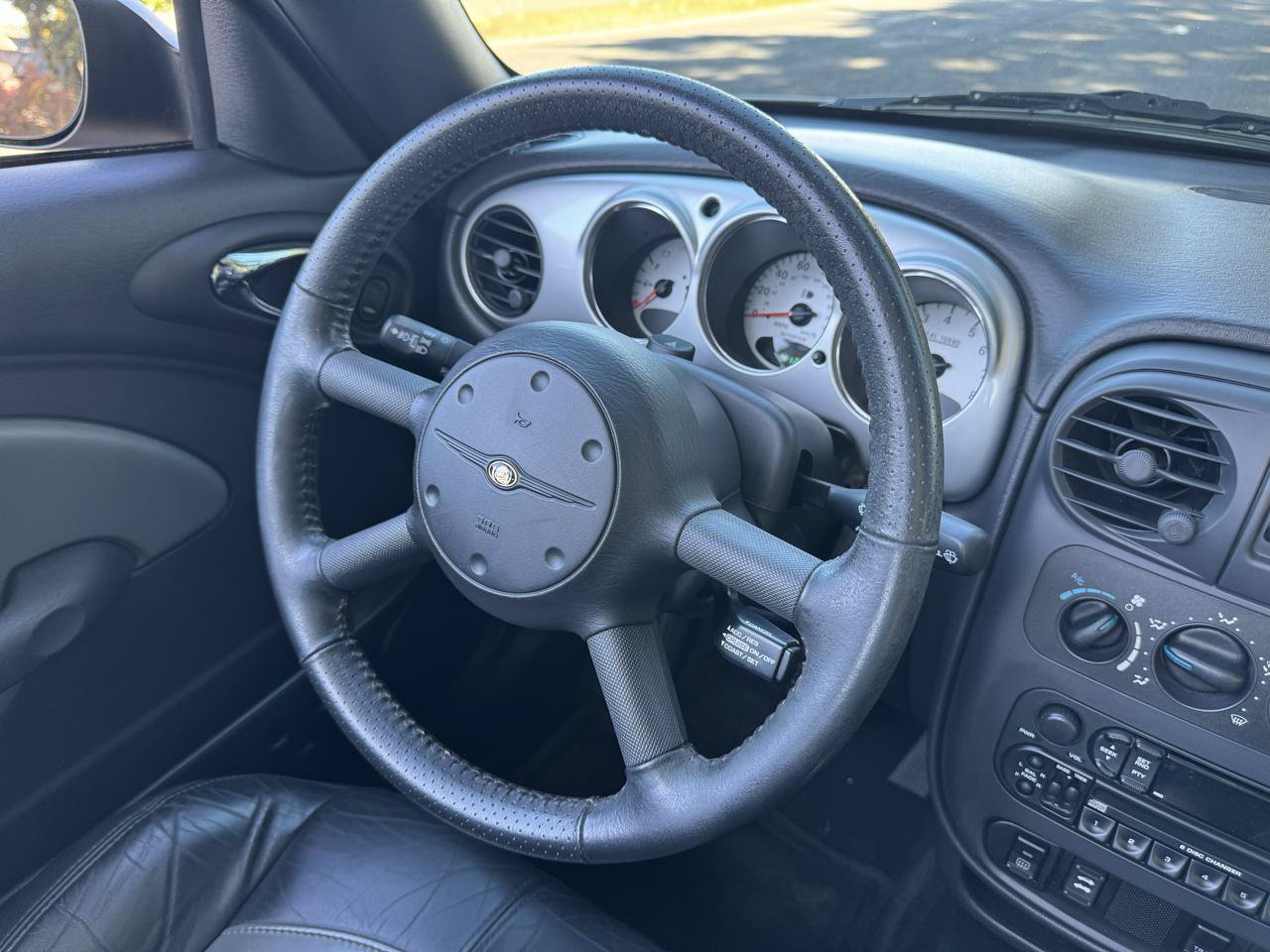 Used 2005 Chrysler PT Cruiser GT FWD image 31