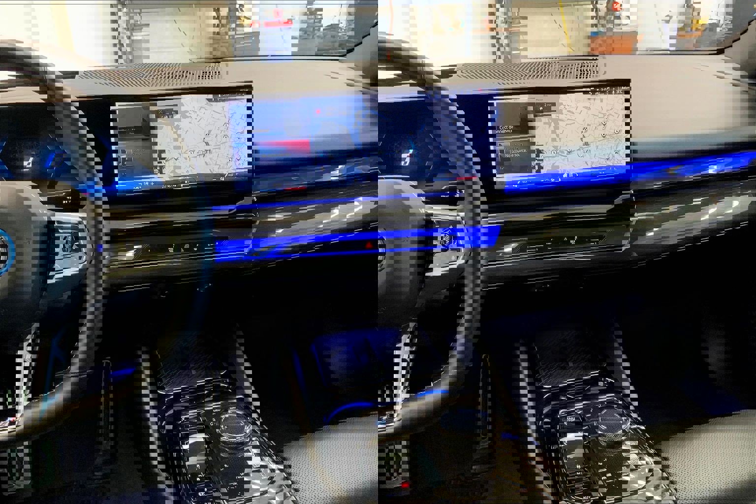 Used 2024 BMW i5 M60 w/ Premium Package image 15