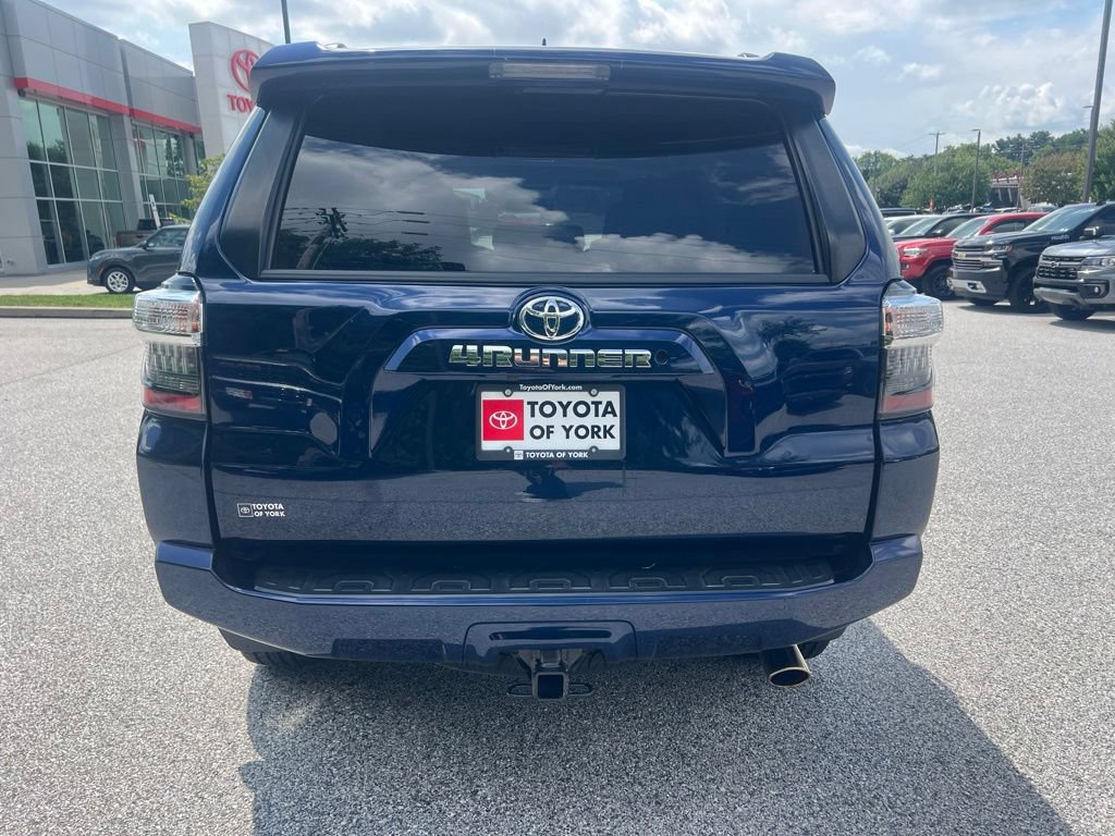 Used 2019 Toyota 4Runner SR5 Premium AWD/4WD image 5