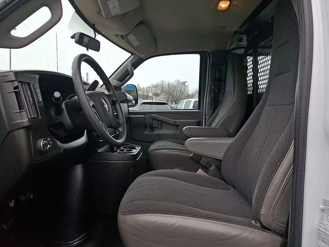 Used 2024 Chevrolet Express 2500 w/ Driver Convenience Package image 12