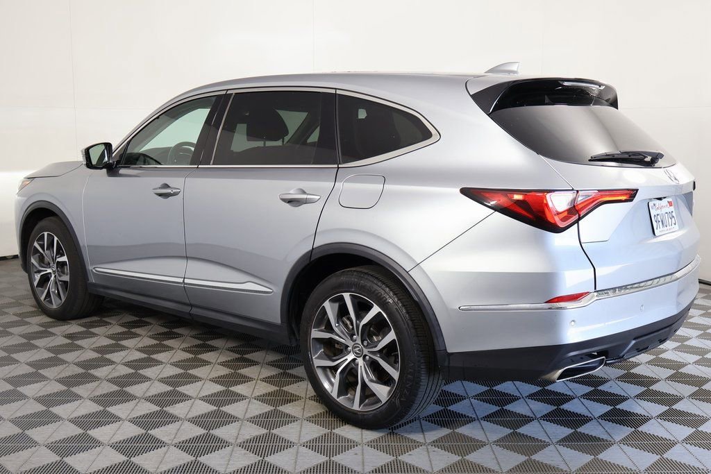 Used 2023 Acura MDX SH-AWD w/ Technology Package image 6