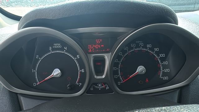 Used 2013 Ford Fiesta SE w/ Moon & Mood Pkg image 19