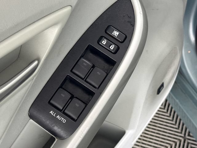 Used 2013 Toyota Prius Five FWD image 25