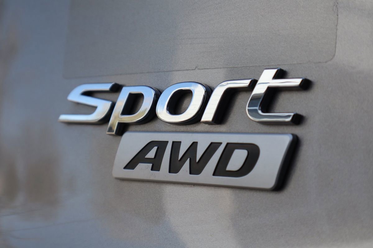 Used 2018 Hyundai Santa Fe Sport AWD/4WD image 24