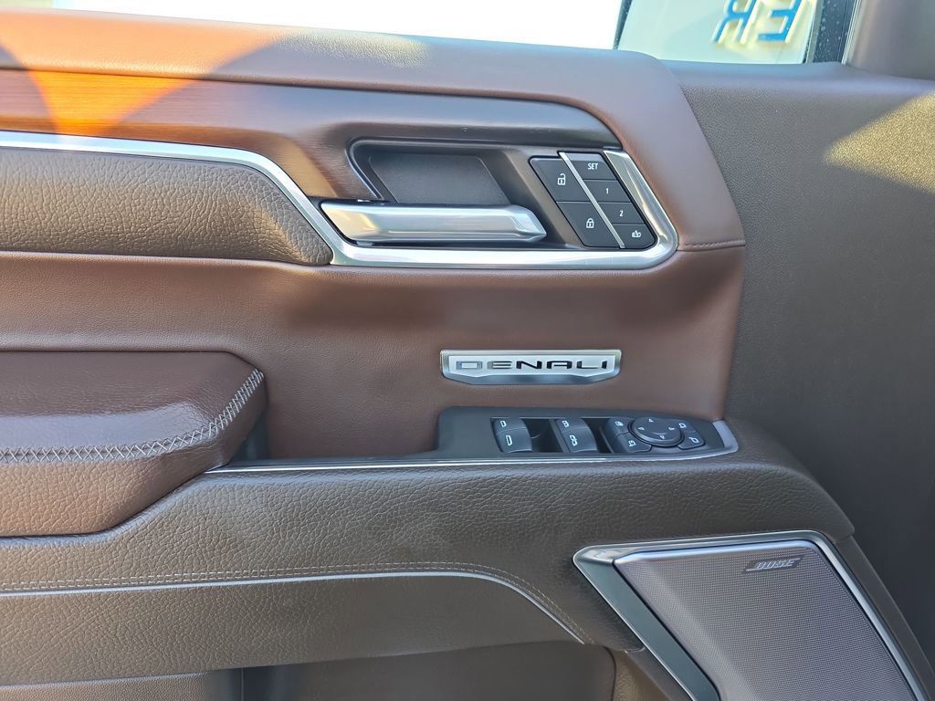 Used 2024 GMC Sierra 1500 Denali w/ Technology Package image 17