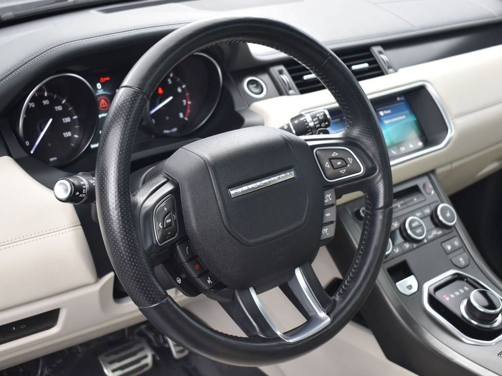 Used 2019 Land Rover Range Rover Evoque HSE Dynamic AWD/4WD image 9