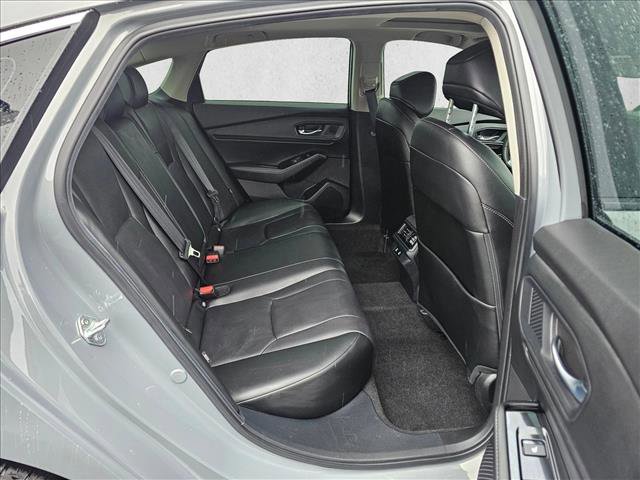 Used 2024 Honda Accord Touring image 11