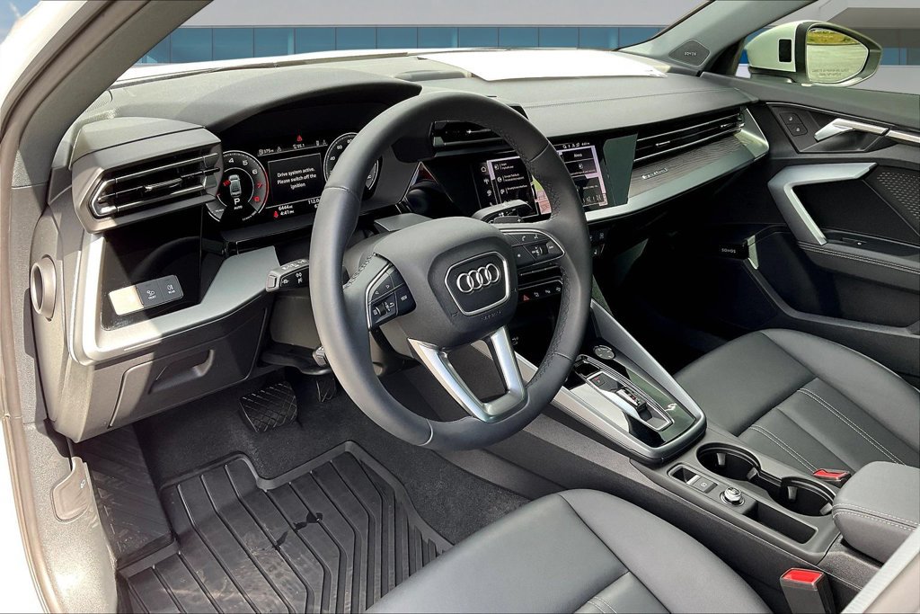 Used 2025 Audi A3 2.0T Premium Plus w/ Premium Plus Package AWD/4WD image 17
