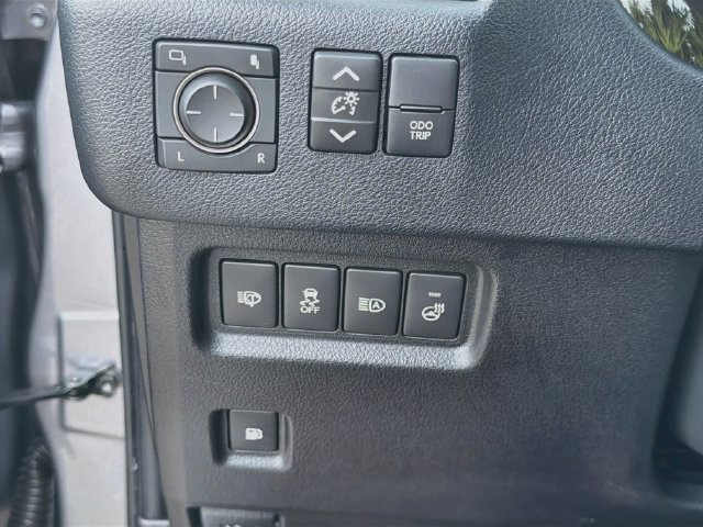 Used 2023 Lexus GX 460 Premium w/ Premium Package AWD/4WD image 33