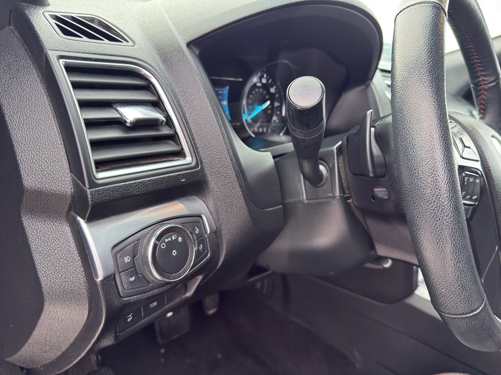 Used 2018 Ford Explorer Sport image 14