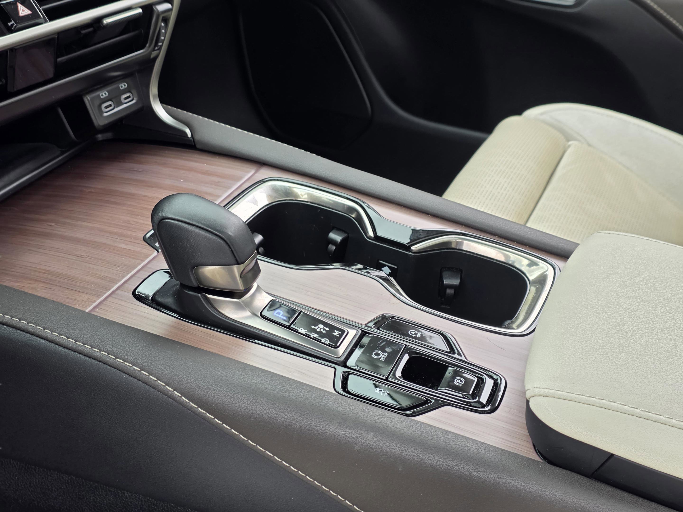 Certified 2023 Lexus RX 350 w/ Accessory Package (Z1) image 15