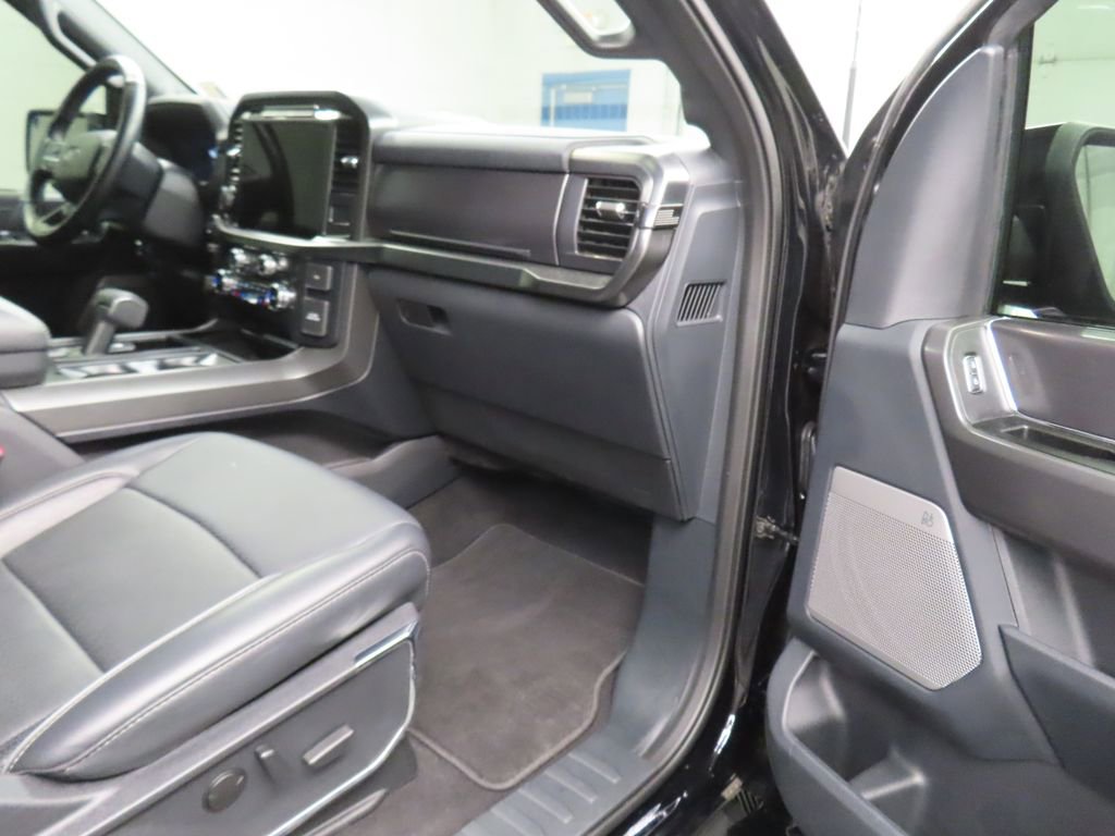 Used 2024 Ford F150 Lariat image 38