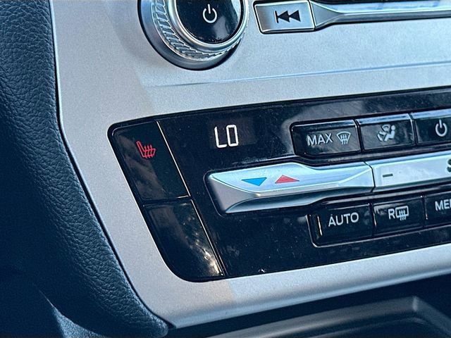 Used 2021 Ford Explorer XLT image 19