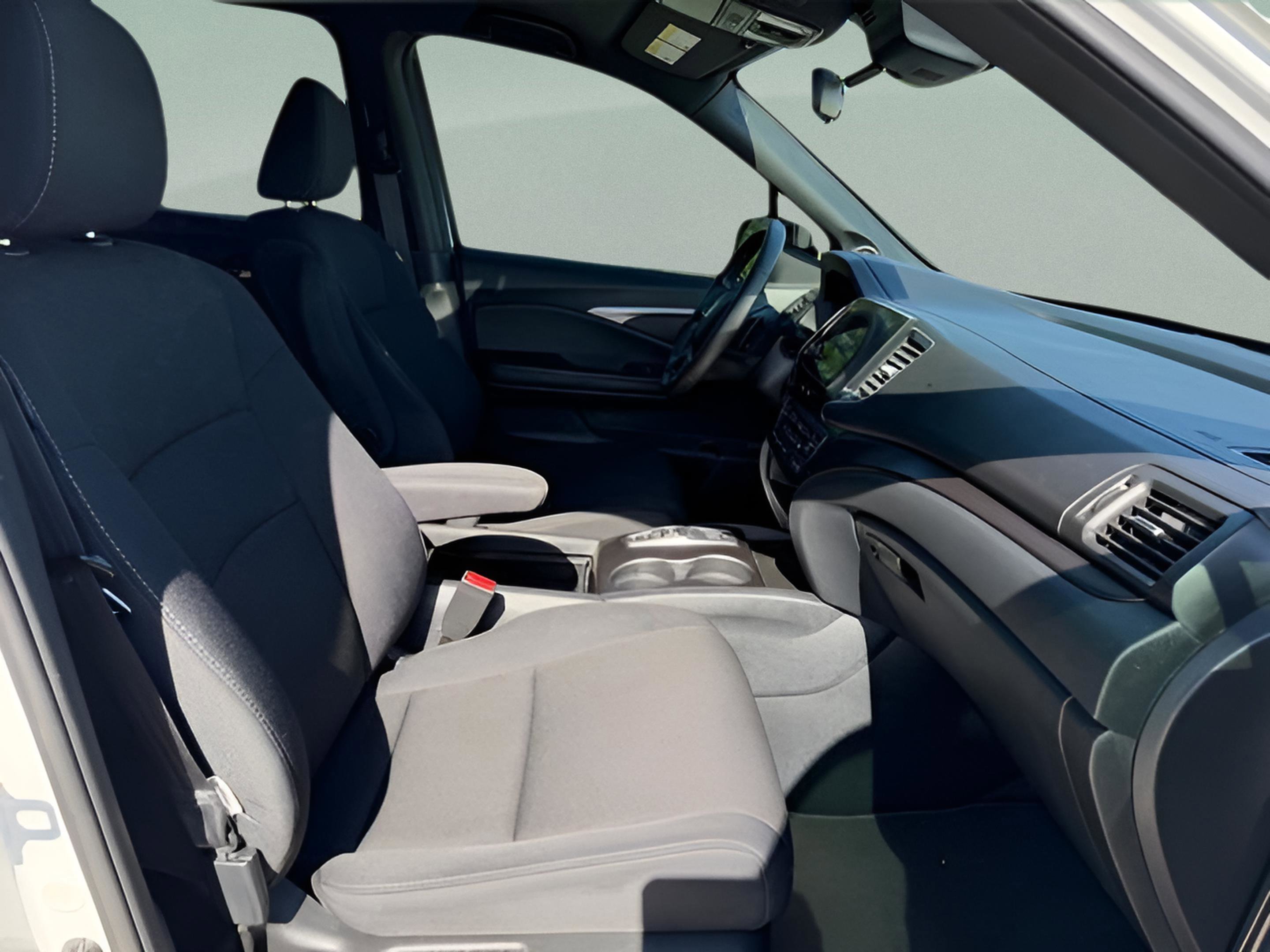 Used 2021 Honda Passport Sport image 27