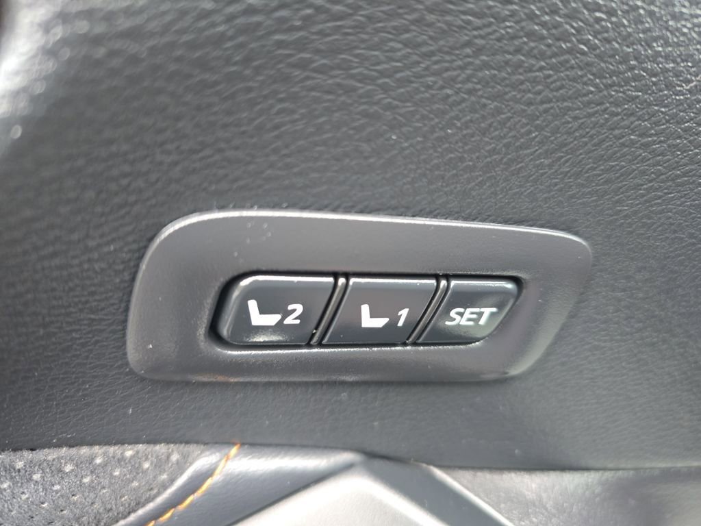 Used 2020 Toyota Avalon Touring w/ Advanced Safety Package image 14