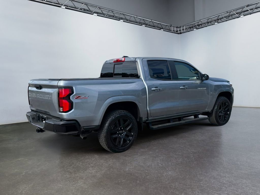 Certified 2025 Chevrolet Colorado Z71 w/ Z71 Convenience Package 2 AWD/4WD image 3