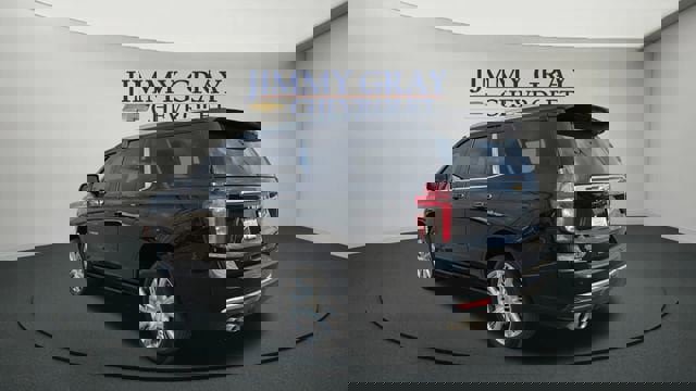 Used 2024 Chevrolet Tahoe High Country image 5