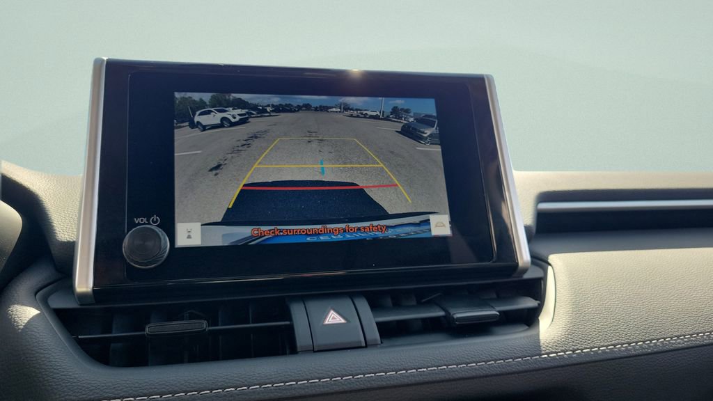 Certified 2024 Toyota RAV4 LE AWD/4WD image 17