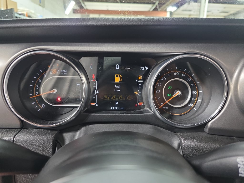 Used 2023 Jeep Wrangler Unlimited Sport AWD/4WD image 18