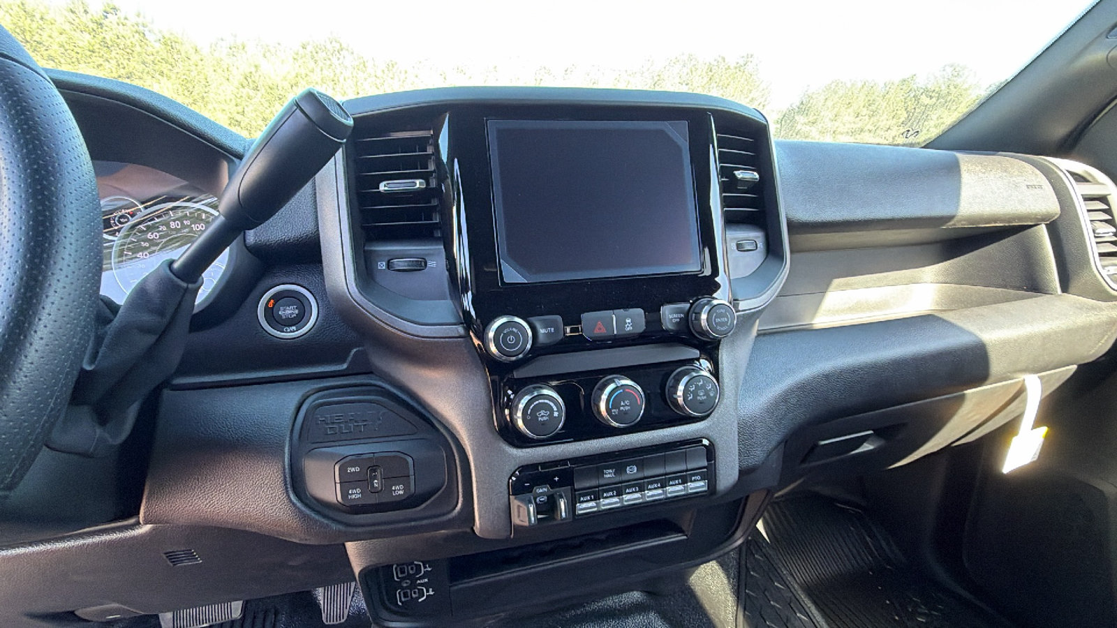 New 2026 RAM 5500 Tradesman w/ Chrome Appearance Group AWD/4WD image 29