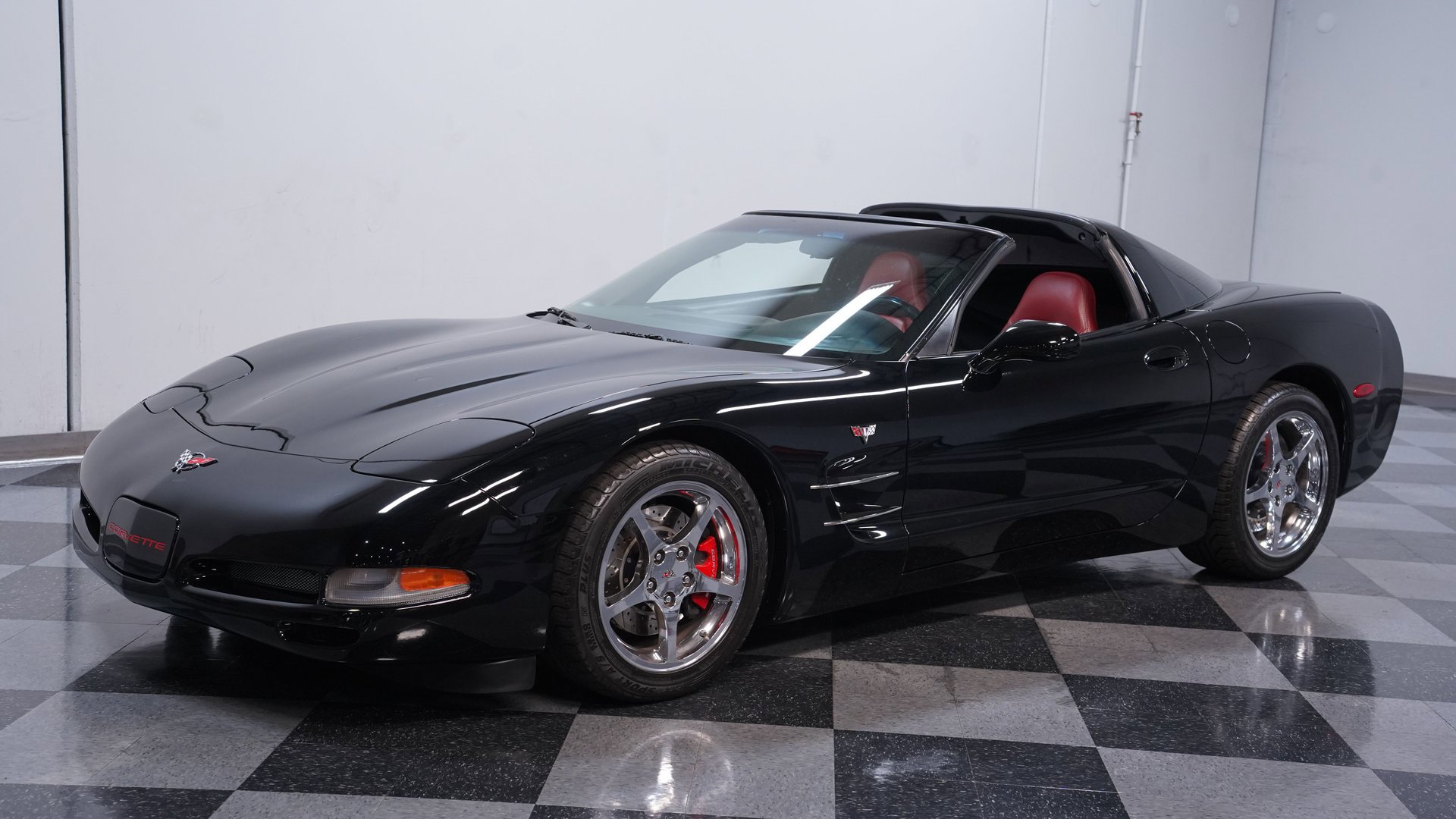 Used 2000 Chevrolet Corvette Coupe image 6