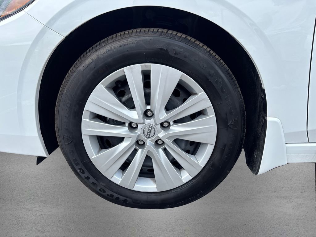 Certified 2025 Nissan Sentra S image 12