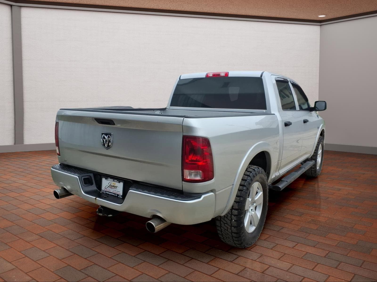 Used 2012 RAM 1500 Express AWD/4WD image 7