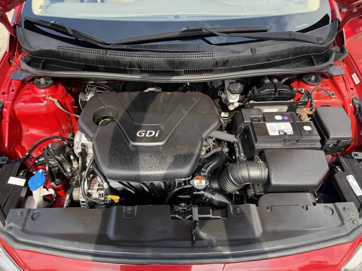 Used 2014 Hyundai Accent GLS FWD image 18