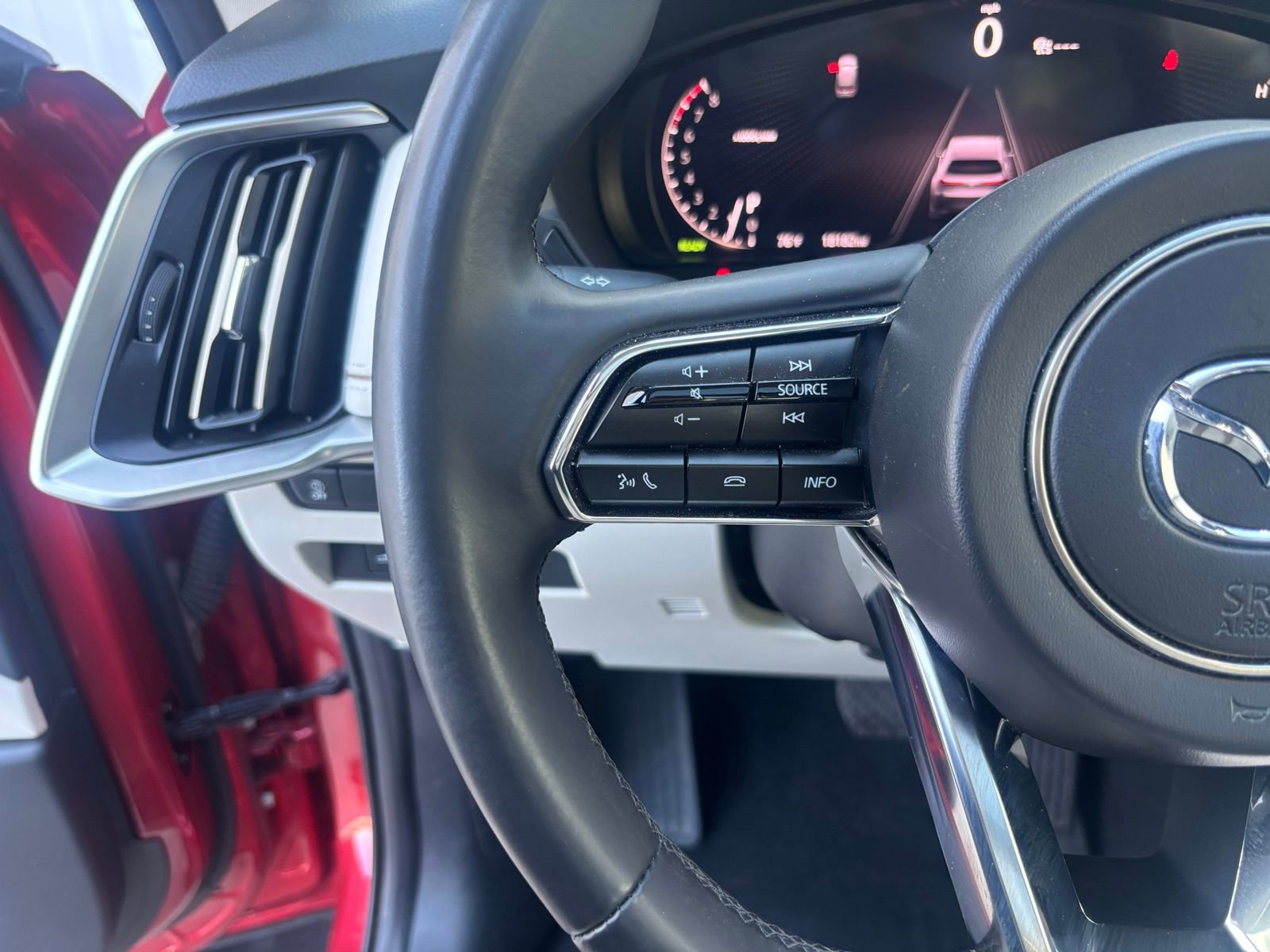 Certified 2025 MAZDA CX-90 3.3 Turbo w/ Premium Plus Pkg image 18