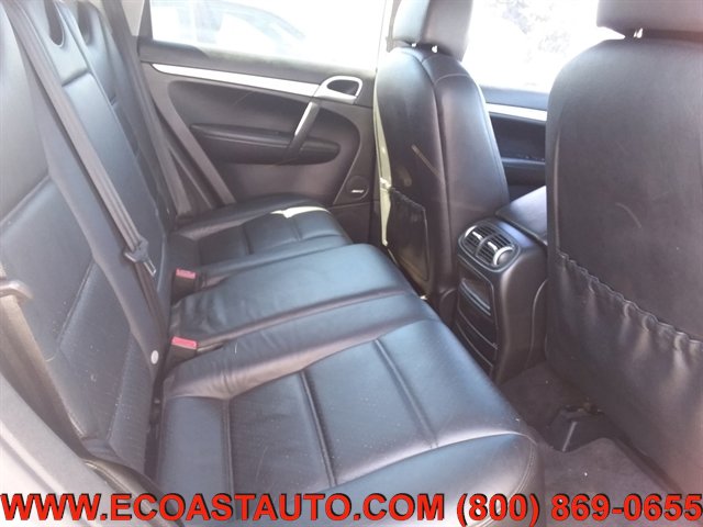 Used 2005 Porsche Cayenne S image 10