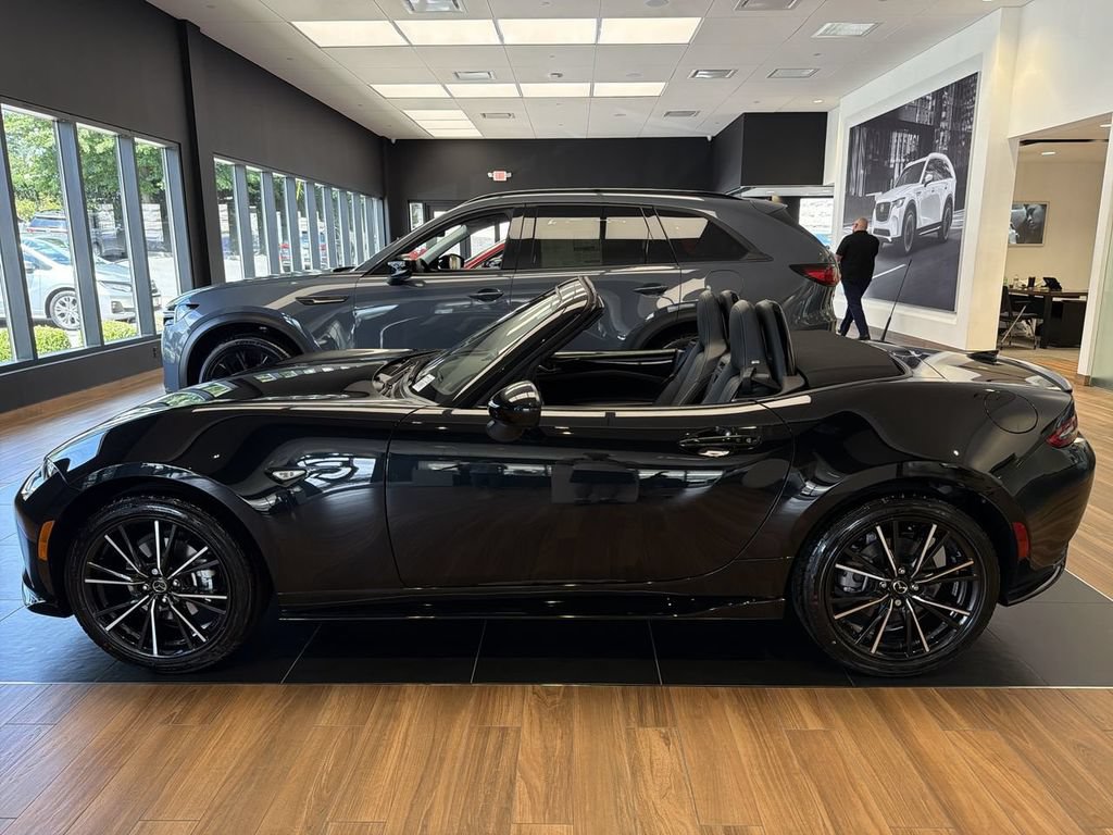 New 2026 MAZDA MX-5 Miata Grand Touring w/ Appearance Package RWD image 5