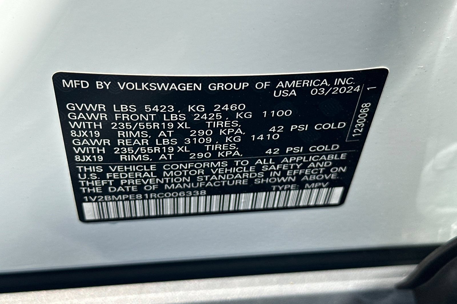 Used 2024 Volkswagen ID.4 2WD image 29