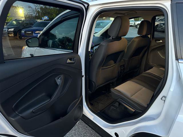Used 2017 Ford Escape SE w/ SE Cold Weather Package image 13