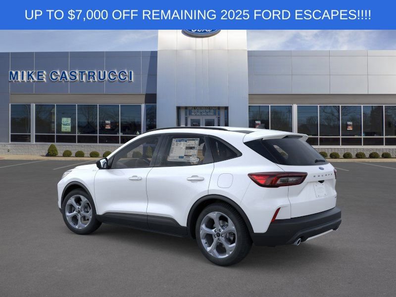 New 2025 Ford Escape ST-Line w/ Tech Pack #1 AWD/4WD image 4