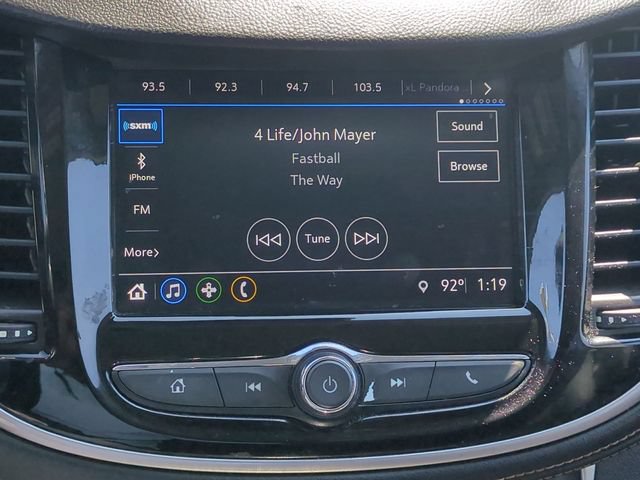 Used 2018 Chevrolet Trax LT w/ LT Convenience Package FWD image 16