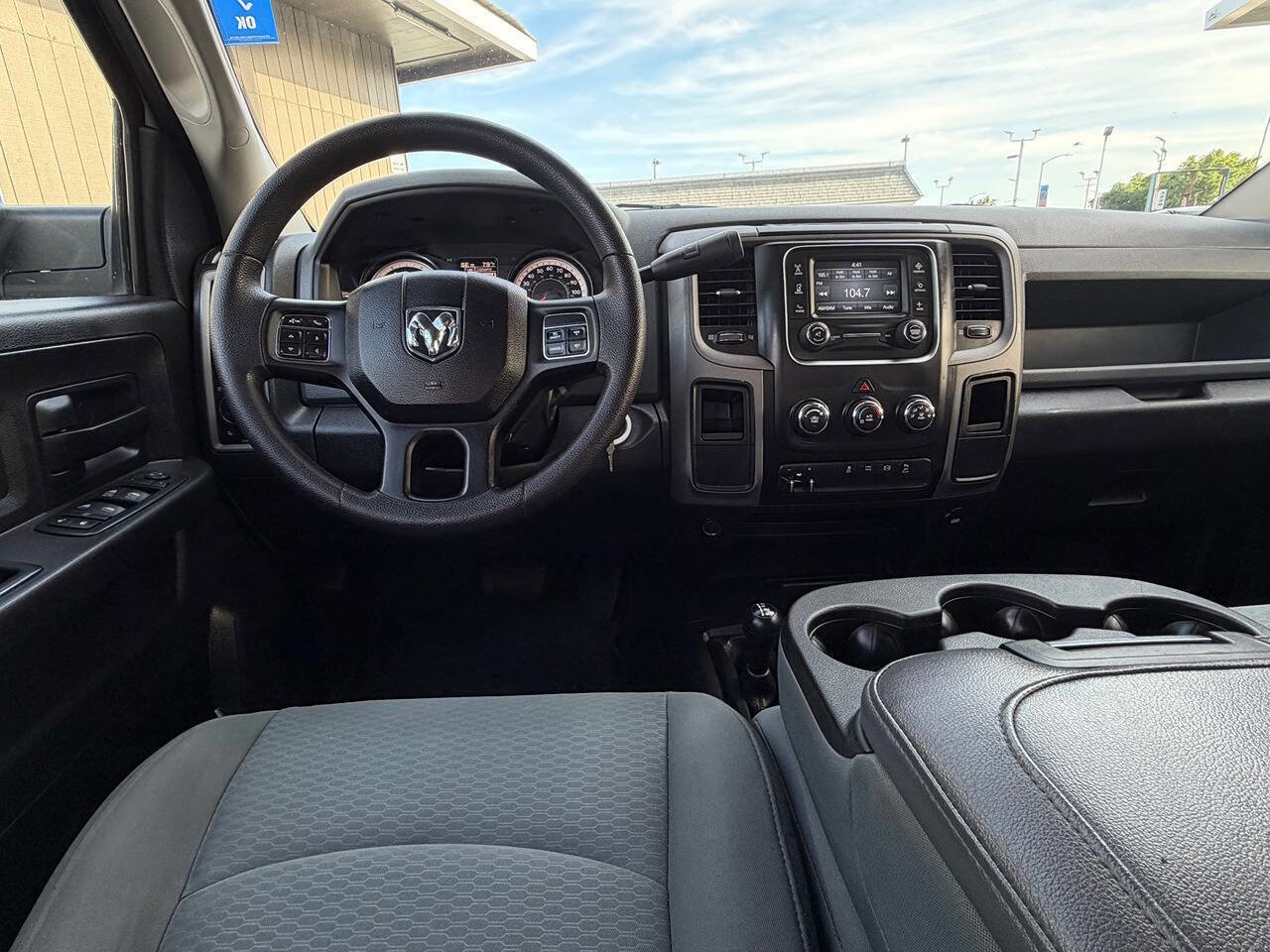 Used 2016 RAM 3500 Tradesman w/ Chrome Appearance Group image 20