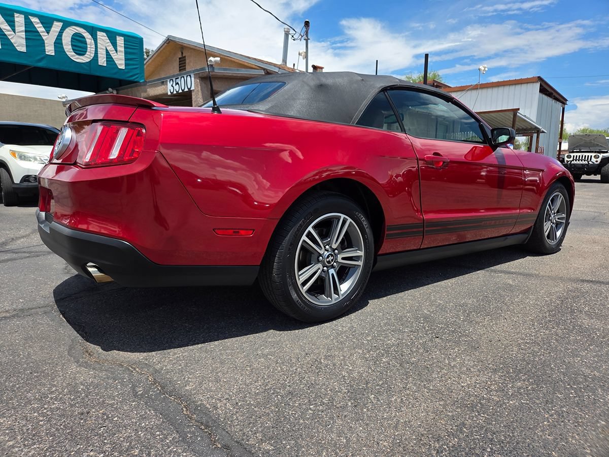 Used 2010 Ford Mustang Premium RWD image 6