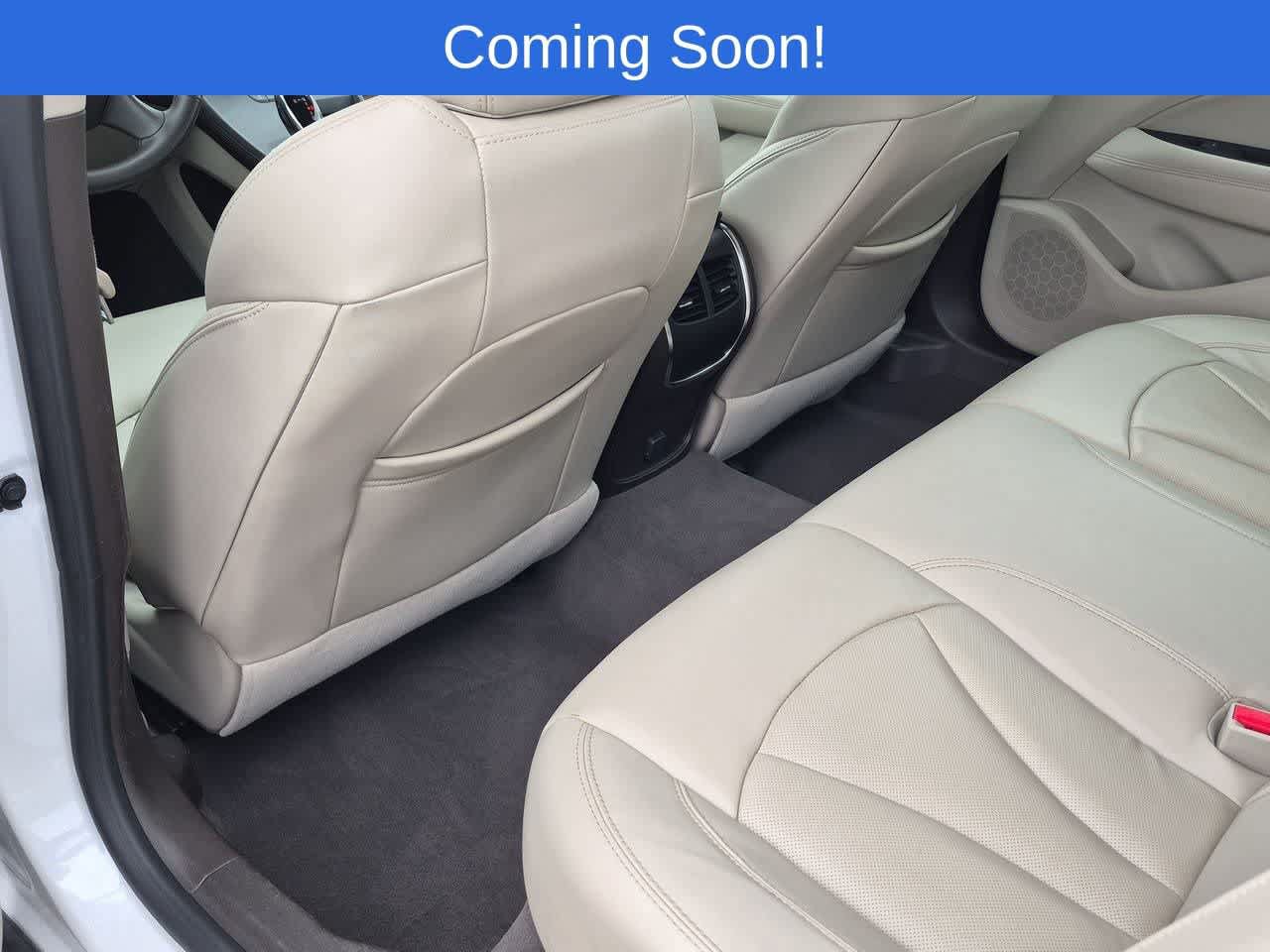 Used 2017 Buick LaCrosse Essence FWD image 18