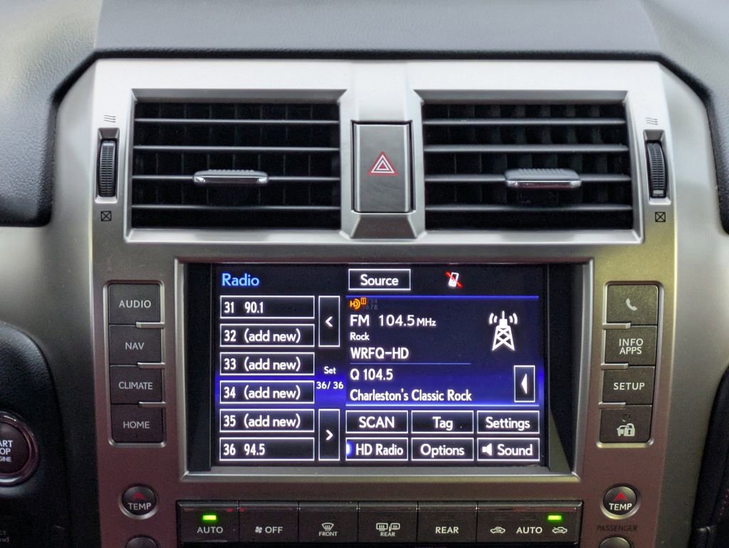 Used 2020 Lexus GX 460 Luxury w/ Accessory Package image 18