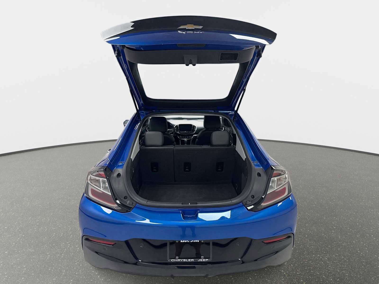 Used 2017 Chevrolet Volt Premier w/ Driver Confidence II Package FWD image 20