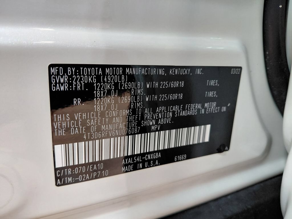 Used 2022 Toyota RAV4 Limited AWD/4WD image 5