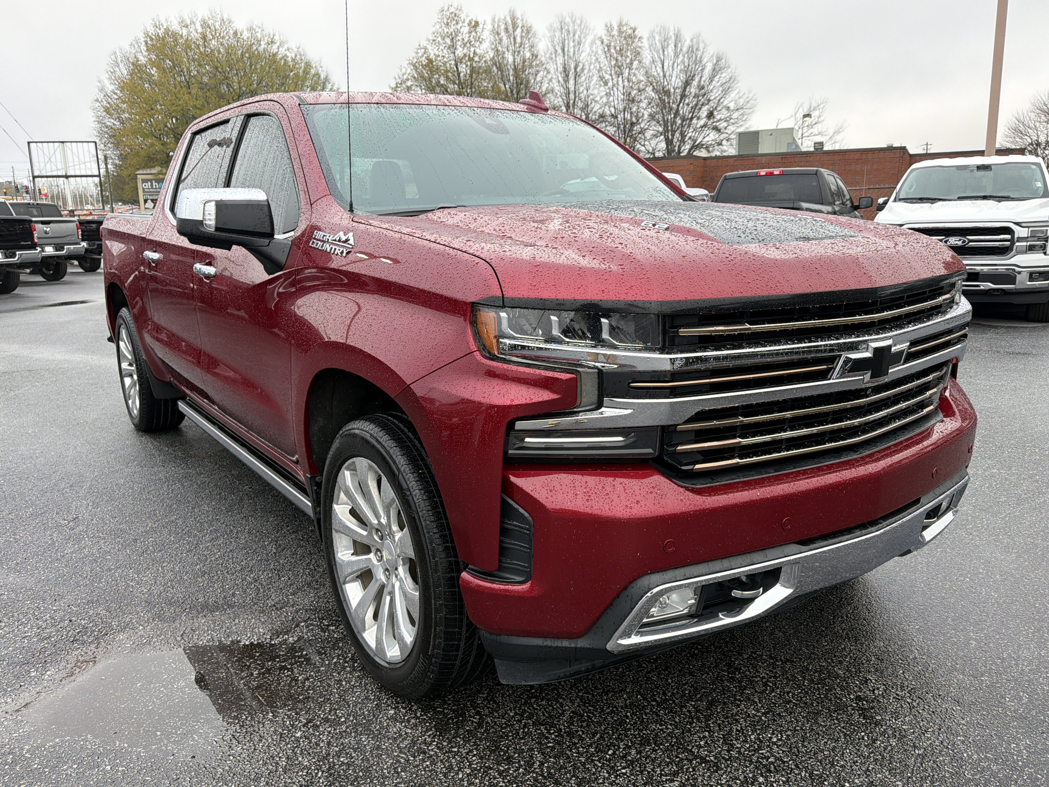 Used 2019 Chevrolet Silverado 1500 High Country w/ Technology Package image 4