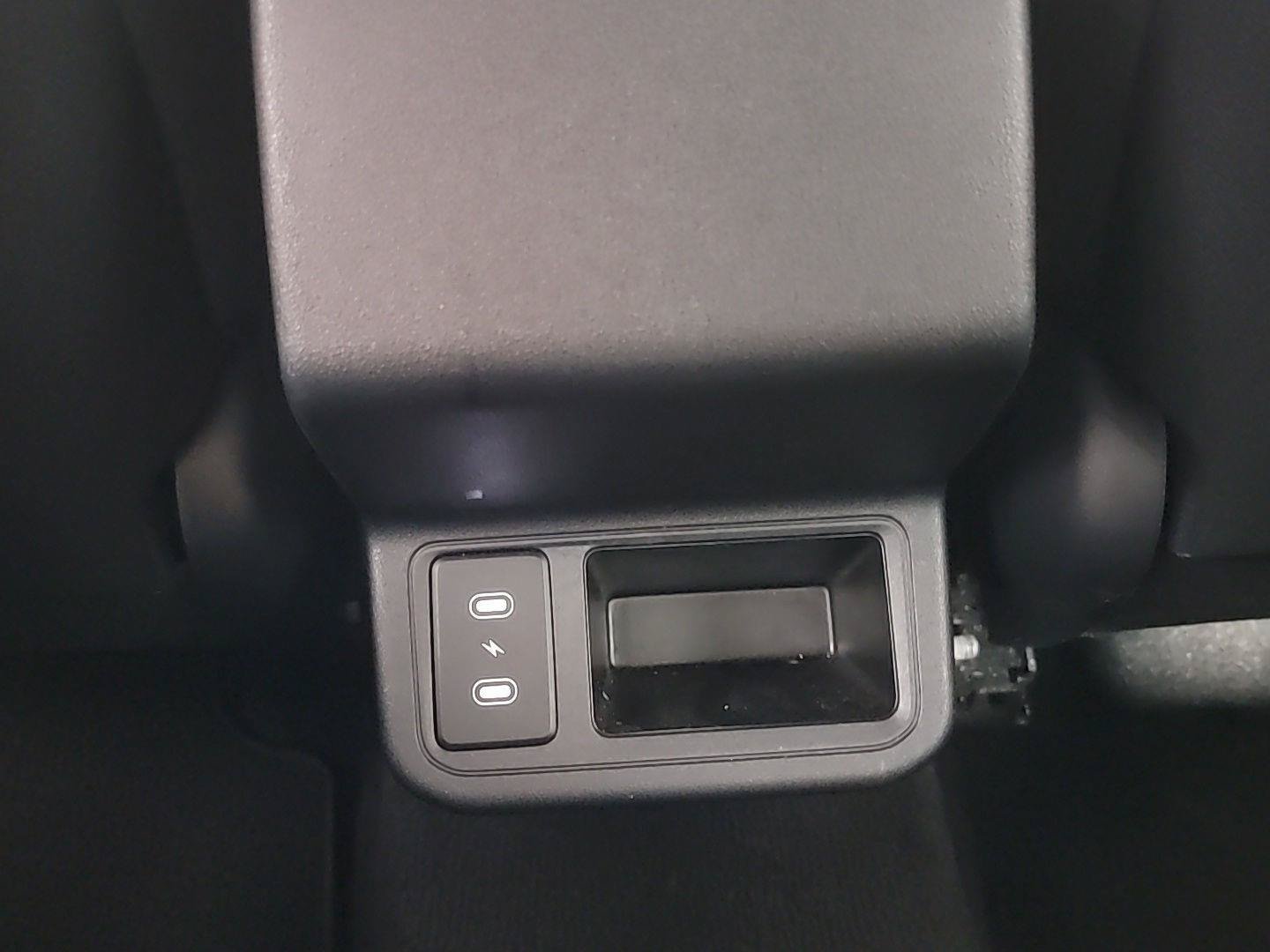 Certified 2025 Kia K4 FWD image 22