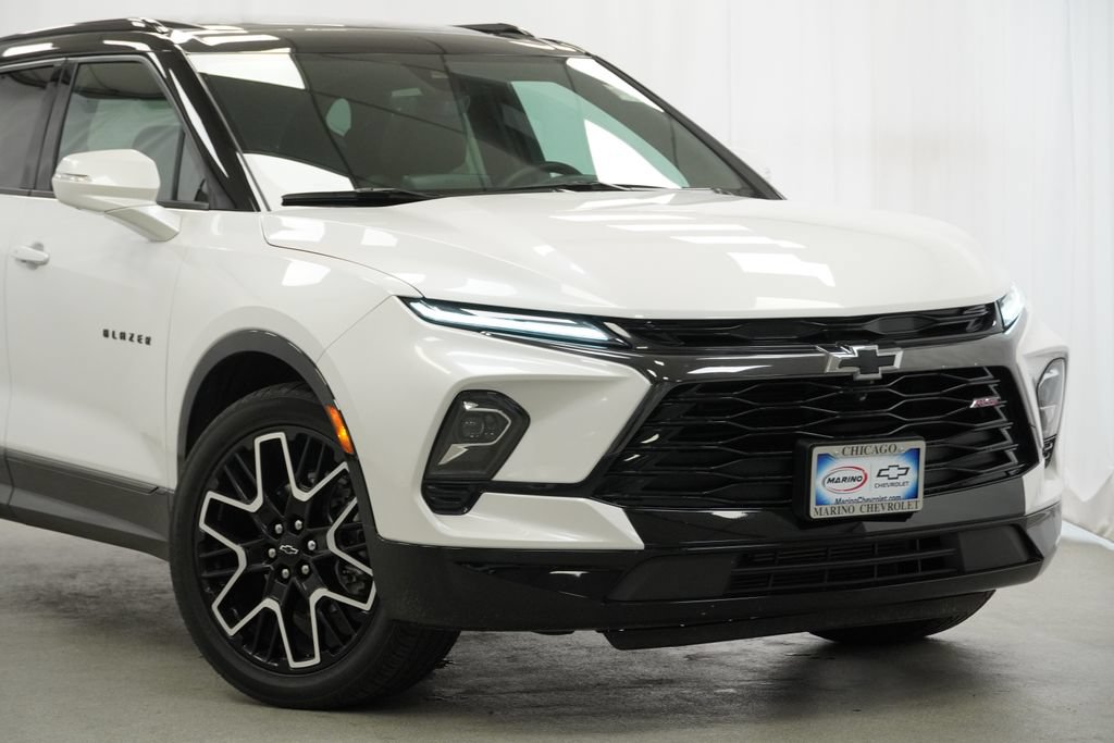 Used 2024 Chevrolet Blazer RS w/ Driver Confidence II Package AWD/4WD image 8