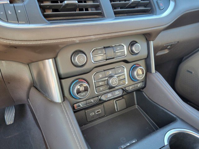 Used 2021 Chevrolet Suburban LT w/ LT Signature Package image 23