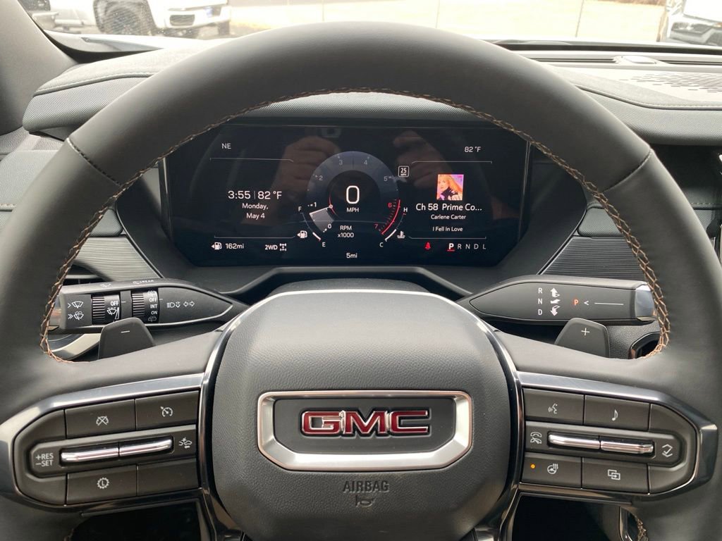 New 2026 GMC Acadia AT4 w/ Luxury Package AWD/4WD image 33
