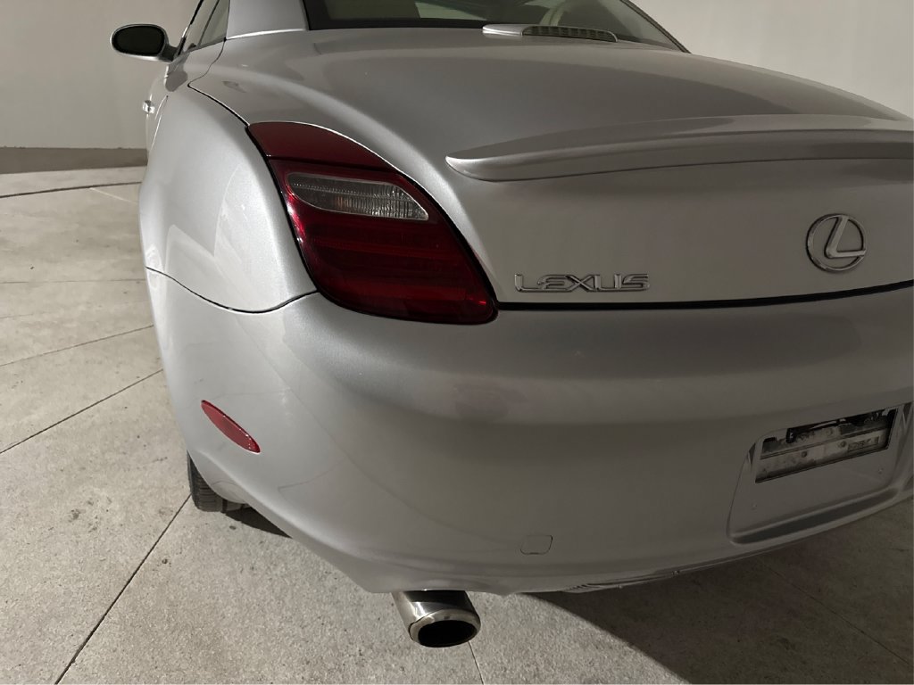 Used 2008 Lexus SC 430 Convertible w/ Preferred Accessory Pkg RWD image 25