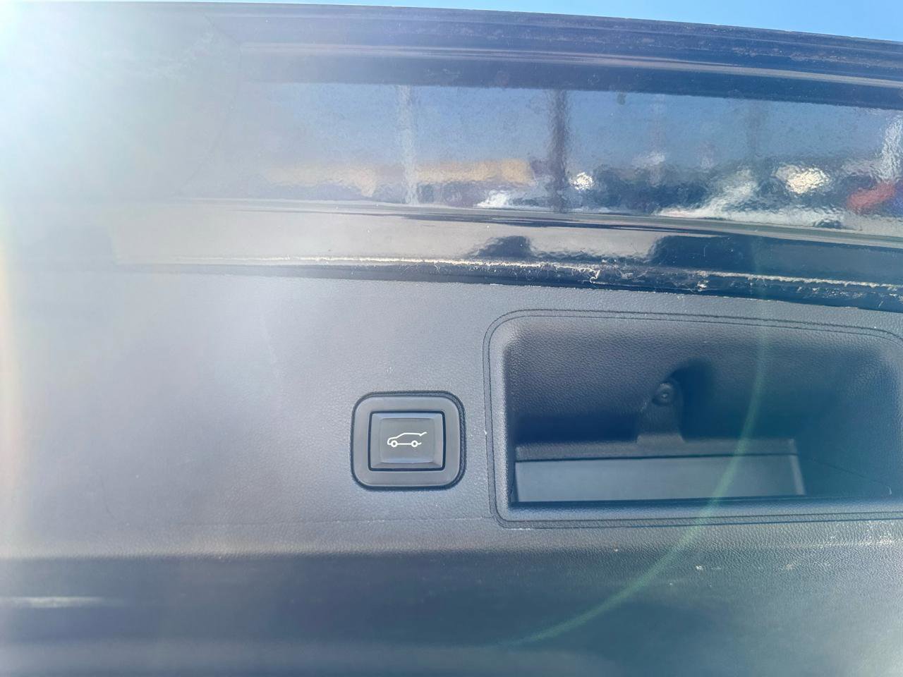 Used 2022 GMC Terrain Denali w/ Denali Premium Package image 54